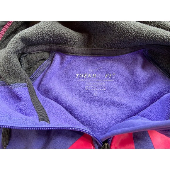 NIKE THERMA FIT - M/L - Hoodie Jacket SPELL OUT Full Zip Purple Black Pink B24 - Picture 2 of 9